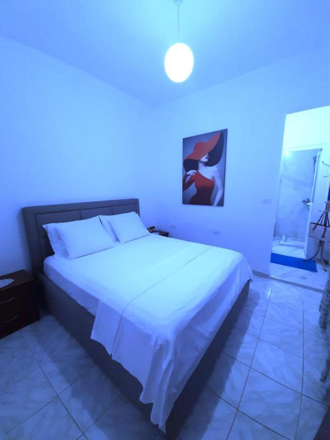 Luxury Dennis Home ซารานเดอ ภายนอก รูปภาพ
