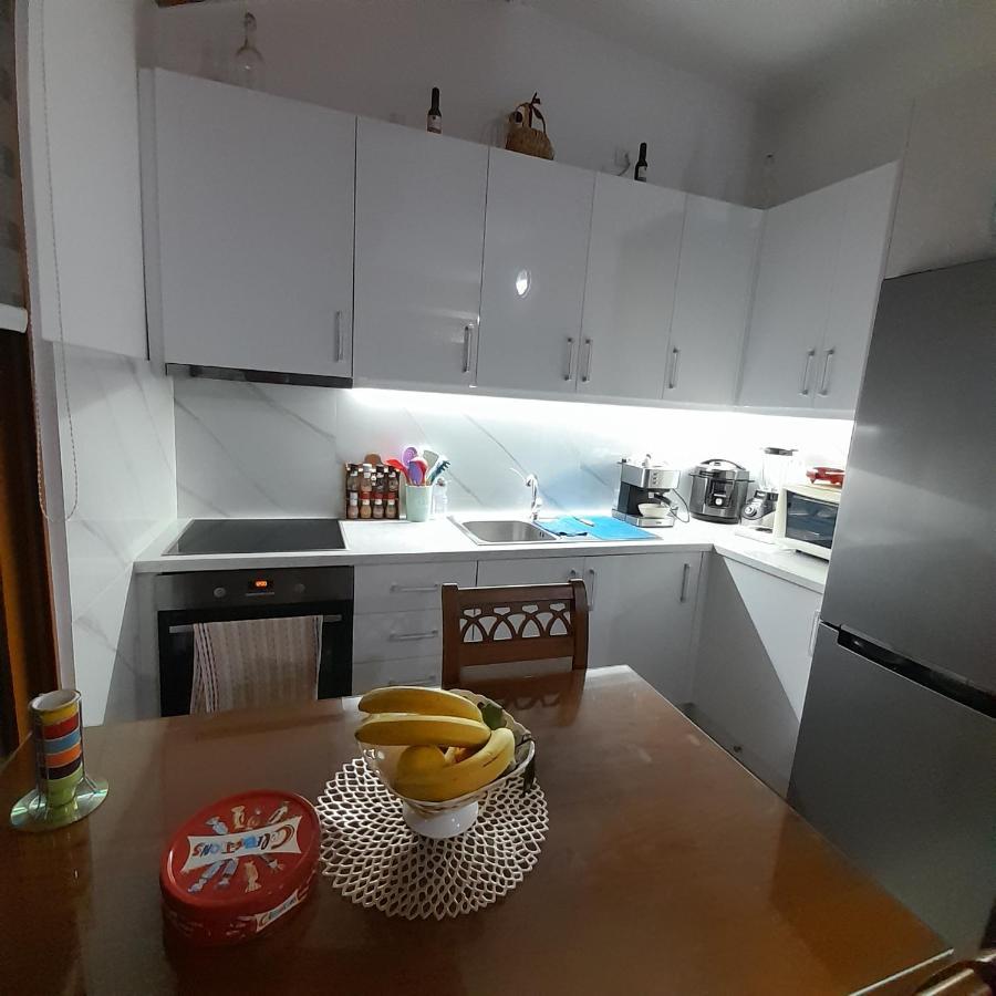 Luxury Dennis Home ซารานเดอ ภายนอก รูปภาพ